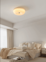 Krämfärgad glas taklampa TAKLAMPA.SE