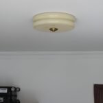 Krämfärgad glas taklampa TAKLAMPA.SE